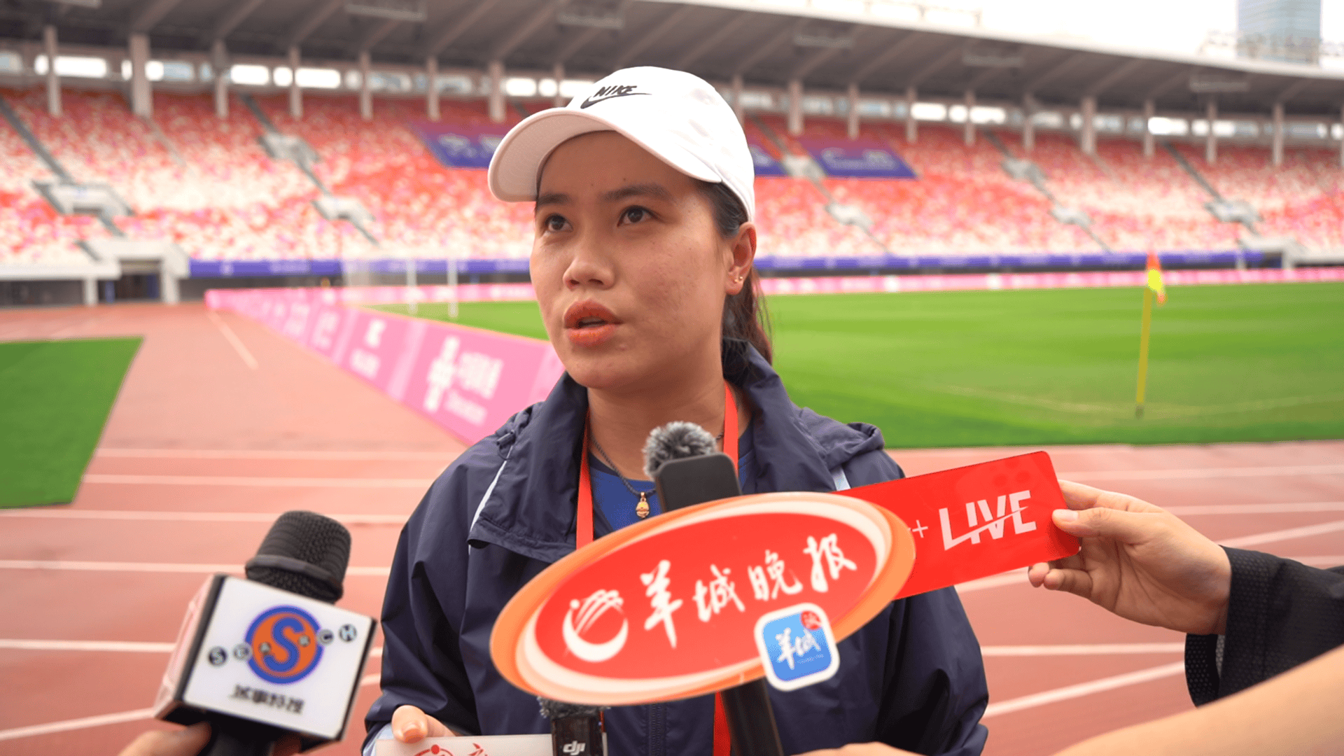 爱游戏入口-包含女足球员全力以赴,取得精彩战绩的词条