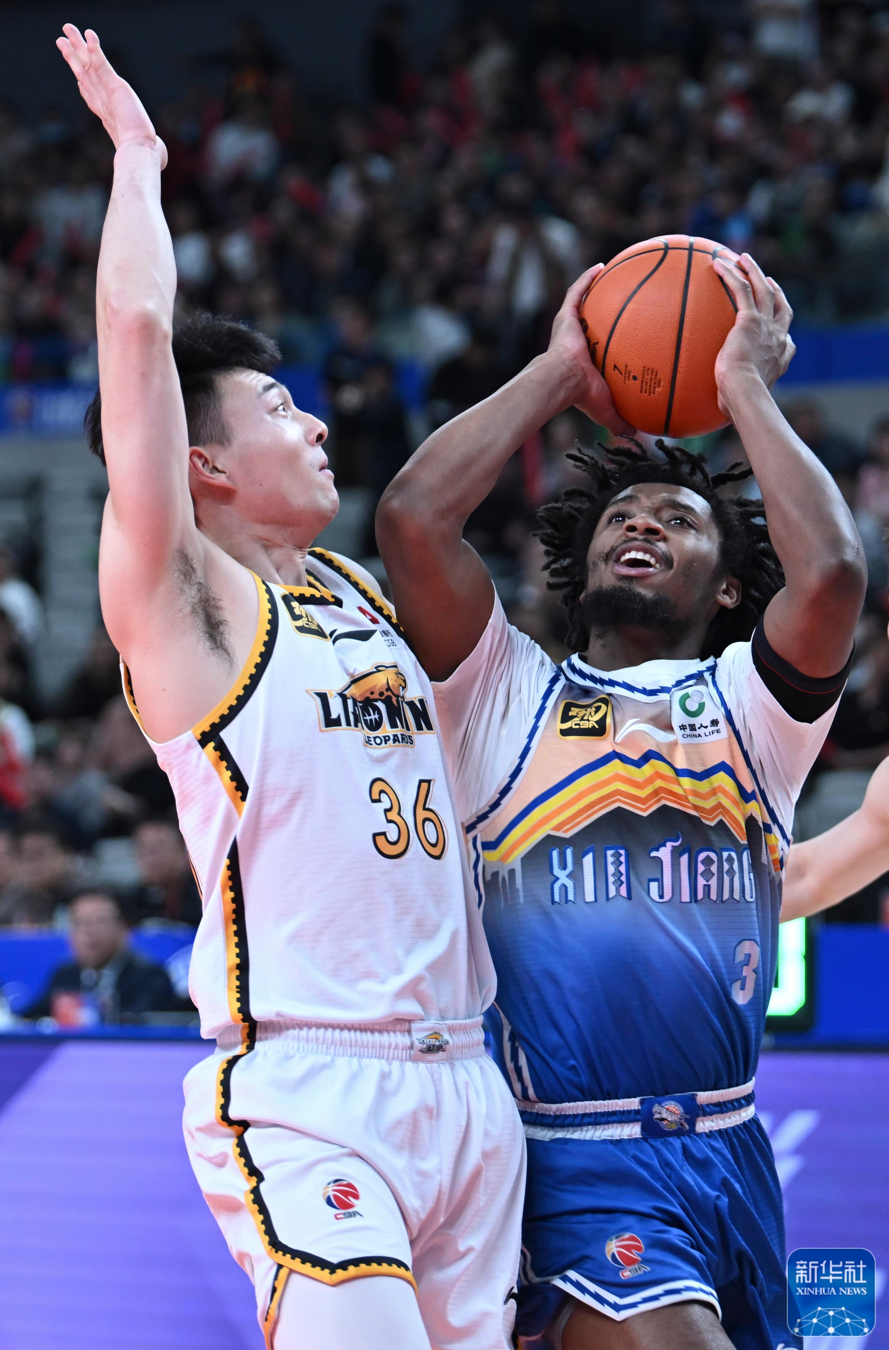 爱游戏入口-辽宁队成为本场最大亮点,CBA季后赛瞬间破防,碾压