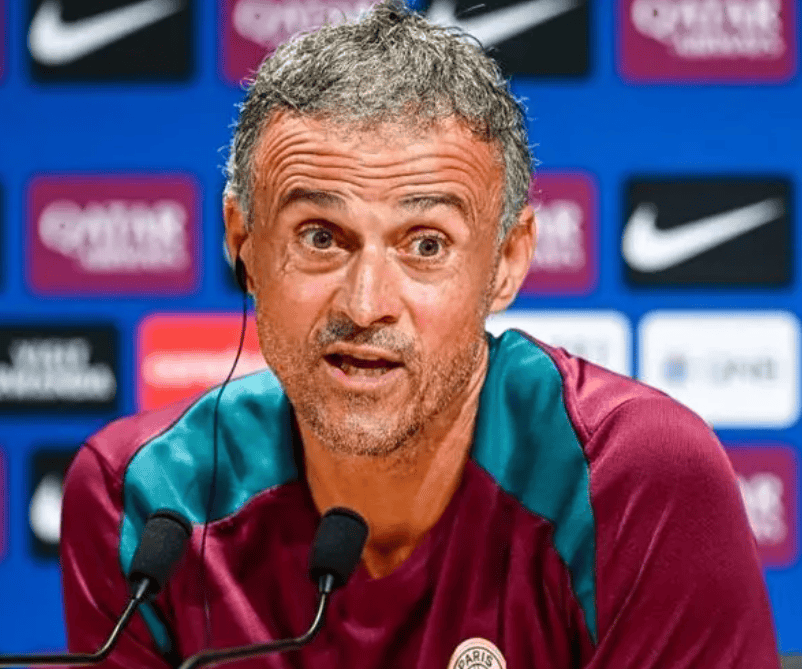 爱游戏视频-关于球队内部分歧曝光，士气受到影响的信息