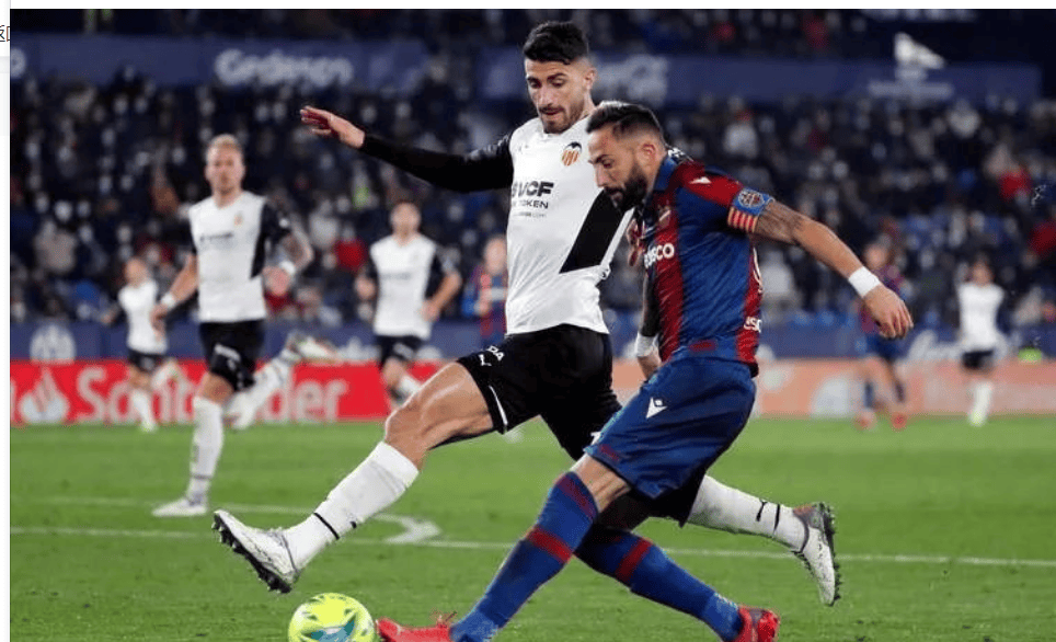 爱游戏网站入口-阿拉维斯寻求客场战胜瓦伦西亚取得三分的简单介绍