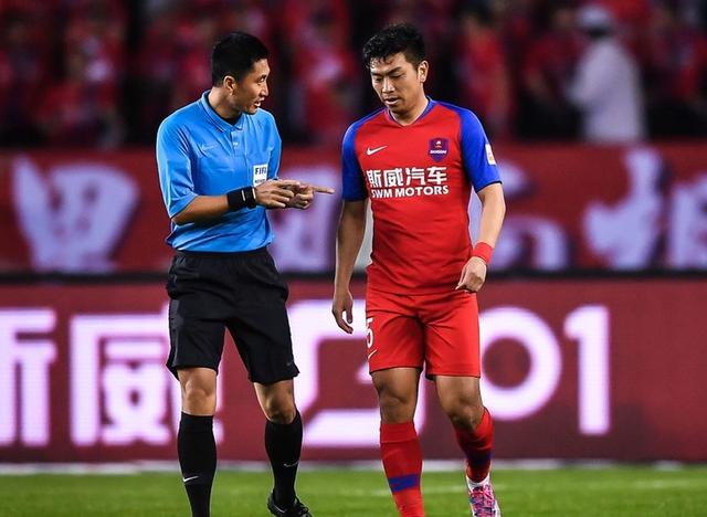 爱游戏官网-苏宁主场大胜,取得三连胜晋级积分榜前列