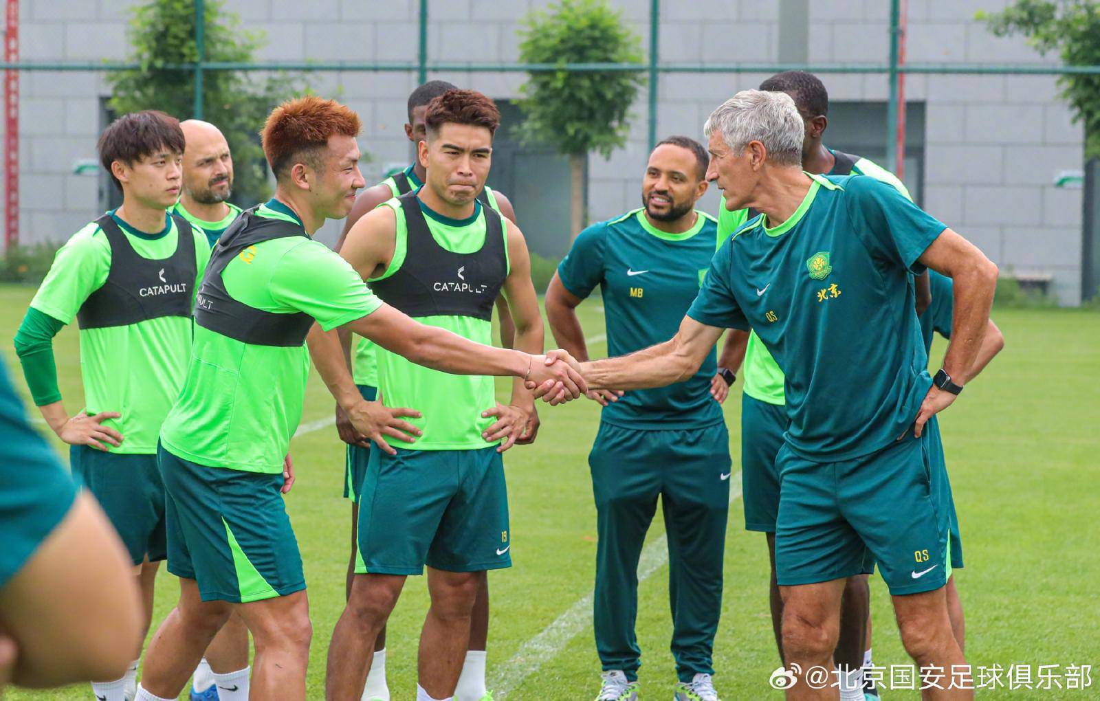 爱游戏注册-包含国安队全队备战高压，力争晋级到强的词条