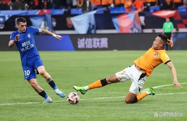 包含球员技术创新，场上秀出绝活的词条