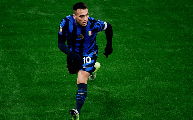 爱游戏网站入口-包含佛罗伦萨豪取三分,终结连胜纪录的词条