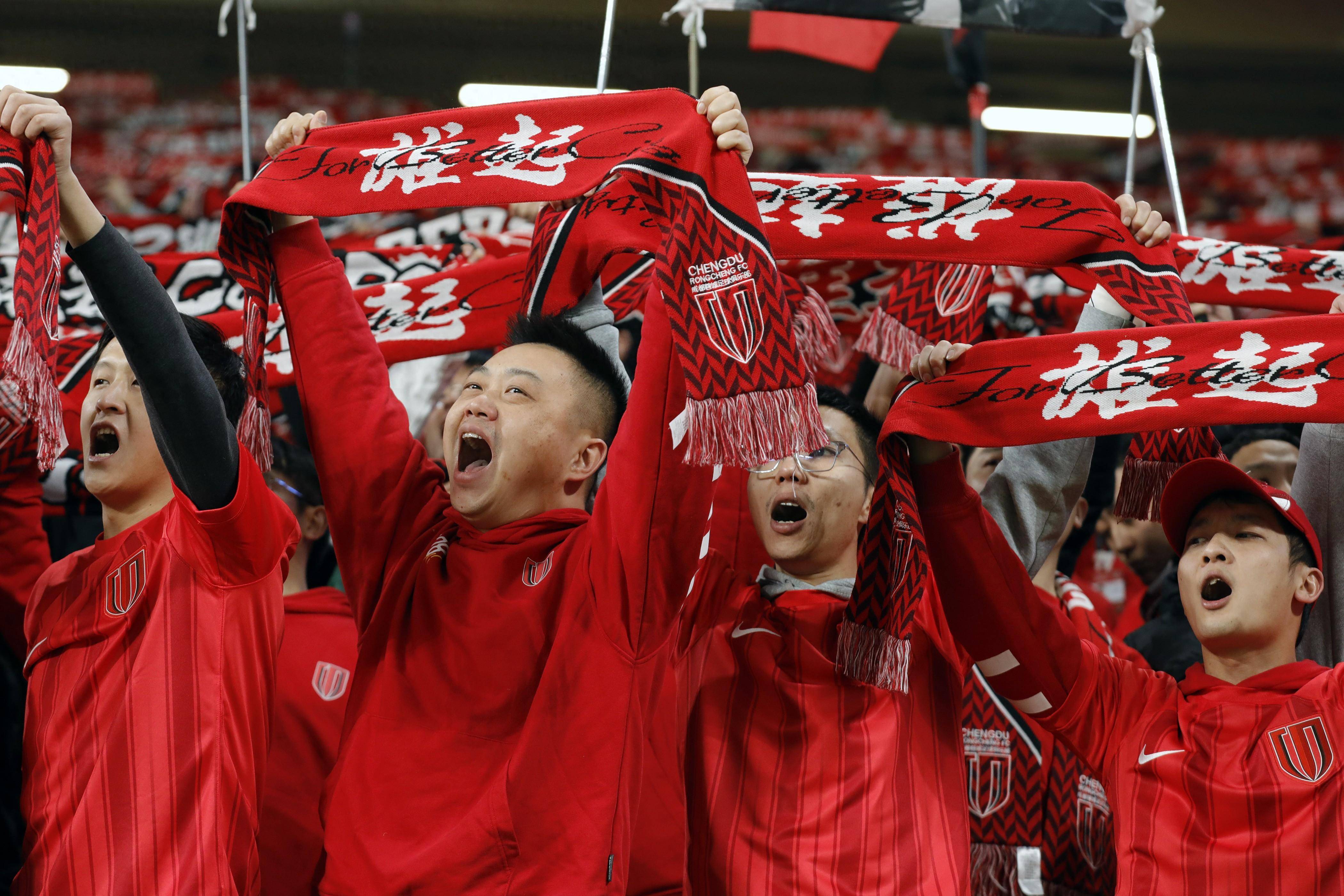 爱游戏网页版入口-国内赛事中球队表现出色,吸引目光