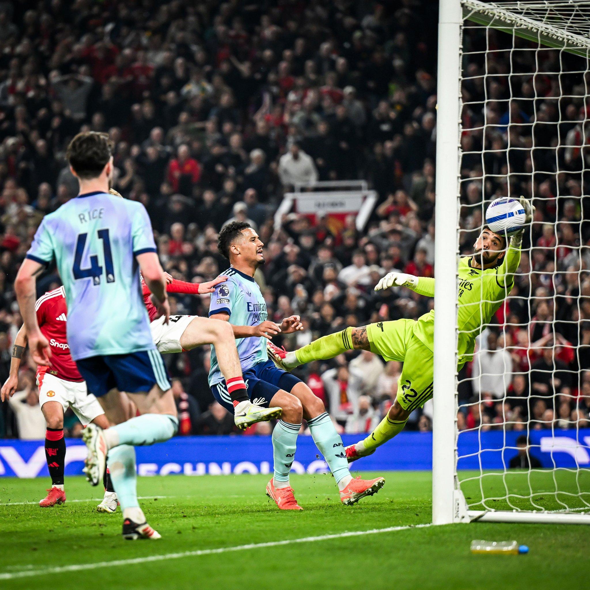 爱游戏投注-后卫关键封盖,挽救关键比赛