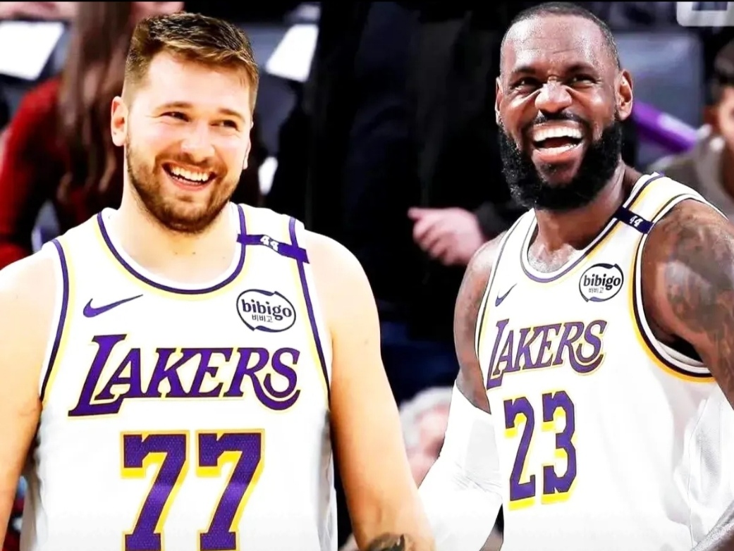 爱游戏注册-湖人险胜尼克斯，詹姆斯成全队救世主