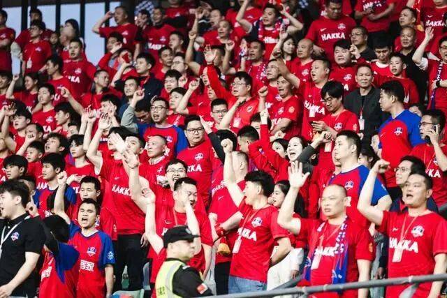 爱游戏登录-关于全员出击!国内足球联赛全新挑战持续发酵的信息