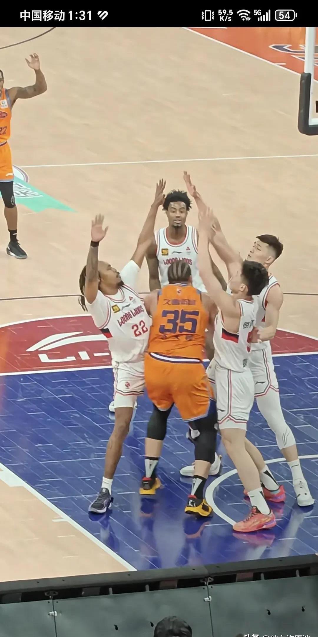 爱游戏网址-浙江队外援神勇,带领球队逆转战胜