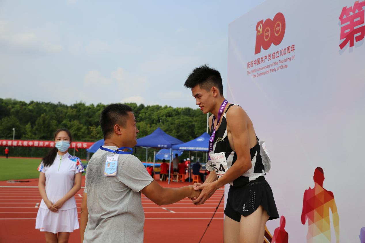 爱游戏网页版入口-德国田径代表团表现出色,斩获多面金牌