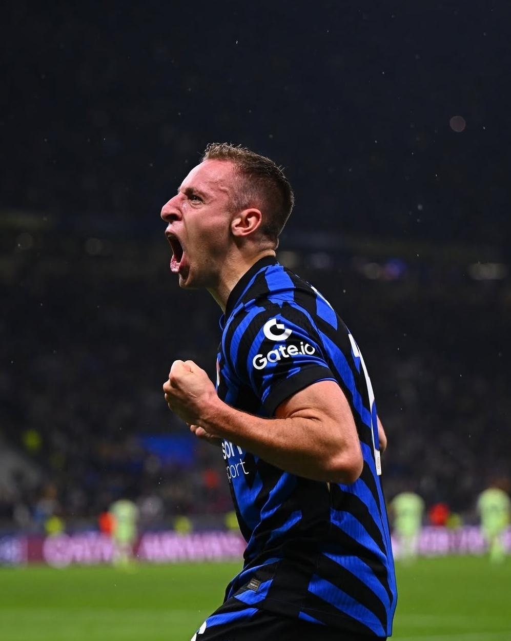 爱游戏娱乐-那不勒斯主帅表示对球员表现满意