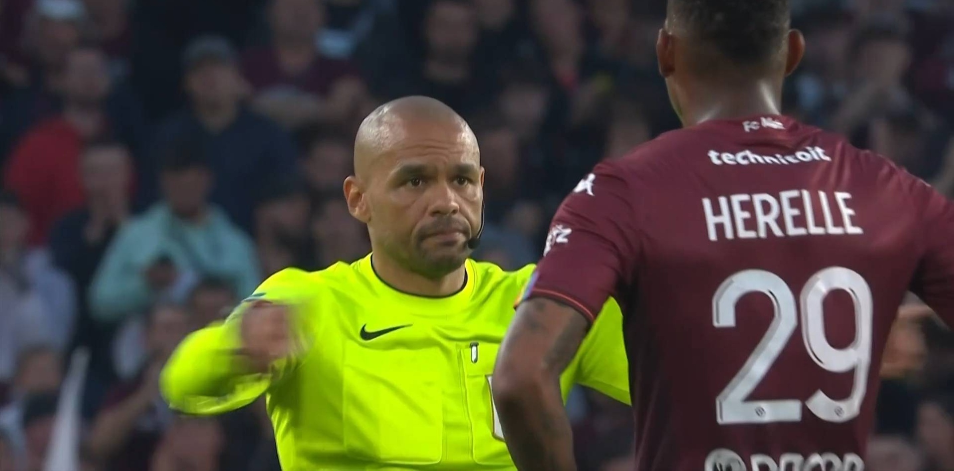 爱游戏网站-包含法甲联赛激烈角逐,梅斯被挤下榜首的词条