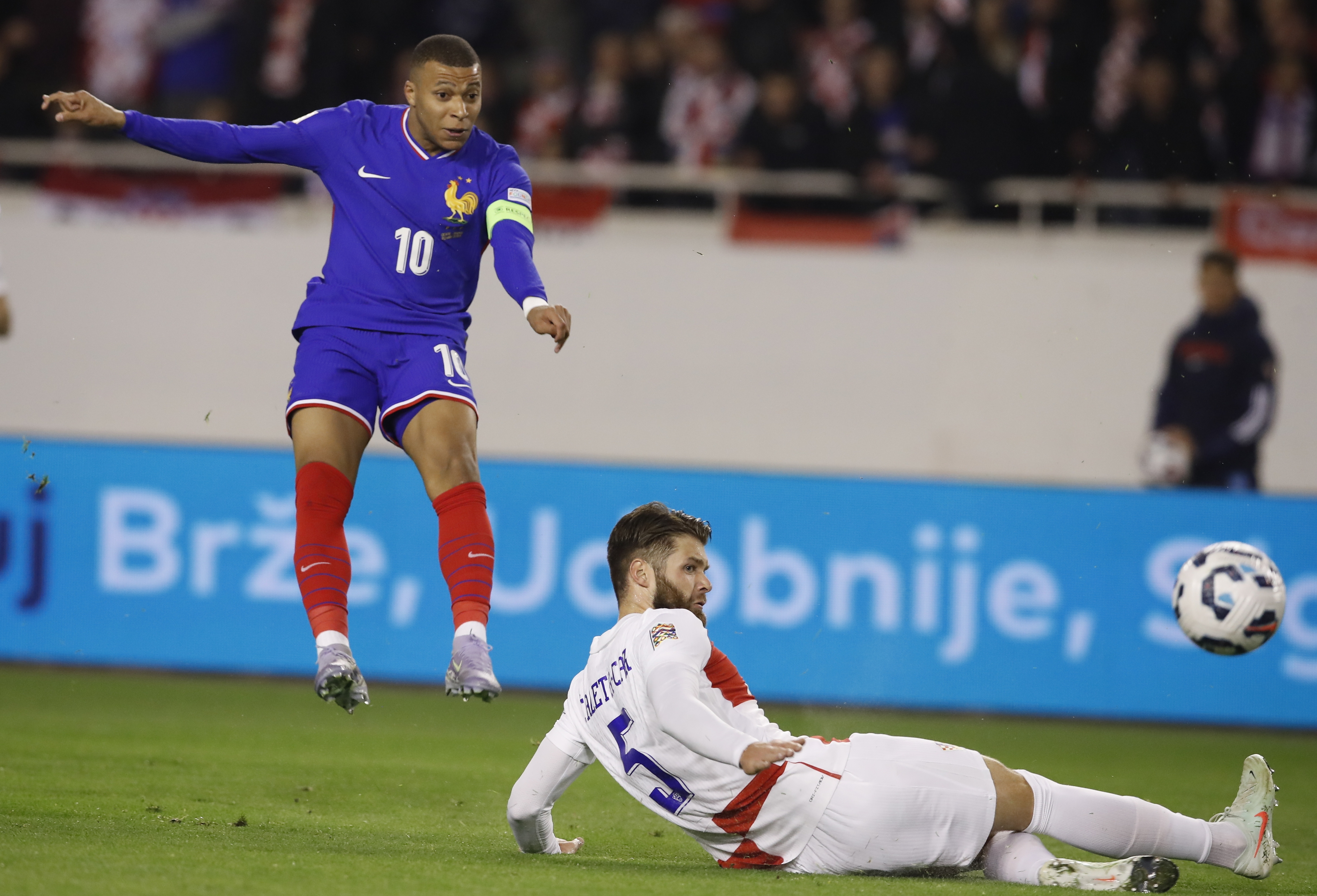 爱游戏培训-克罗地亚队在欧洲比赛中豪取连胜