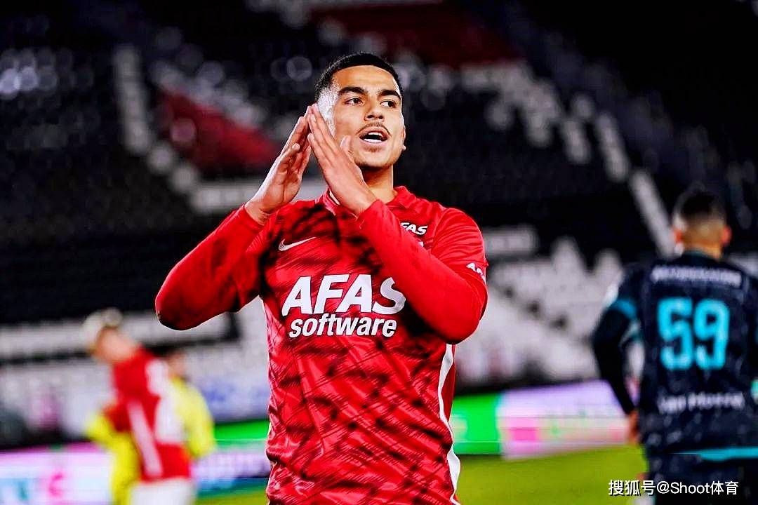 爱游戏馆-阿尔克迪亚主场大败，降级危机凸显