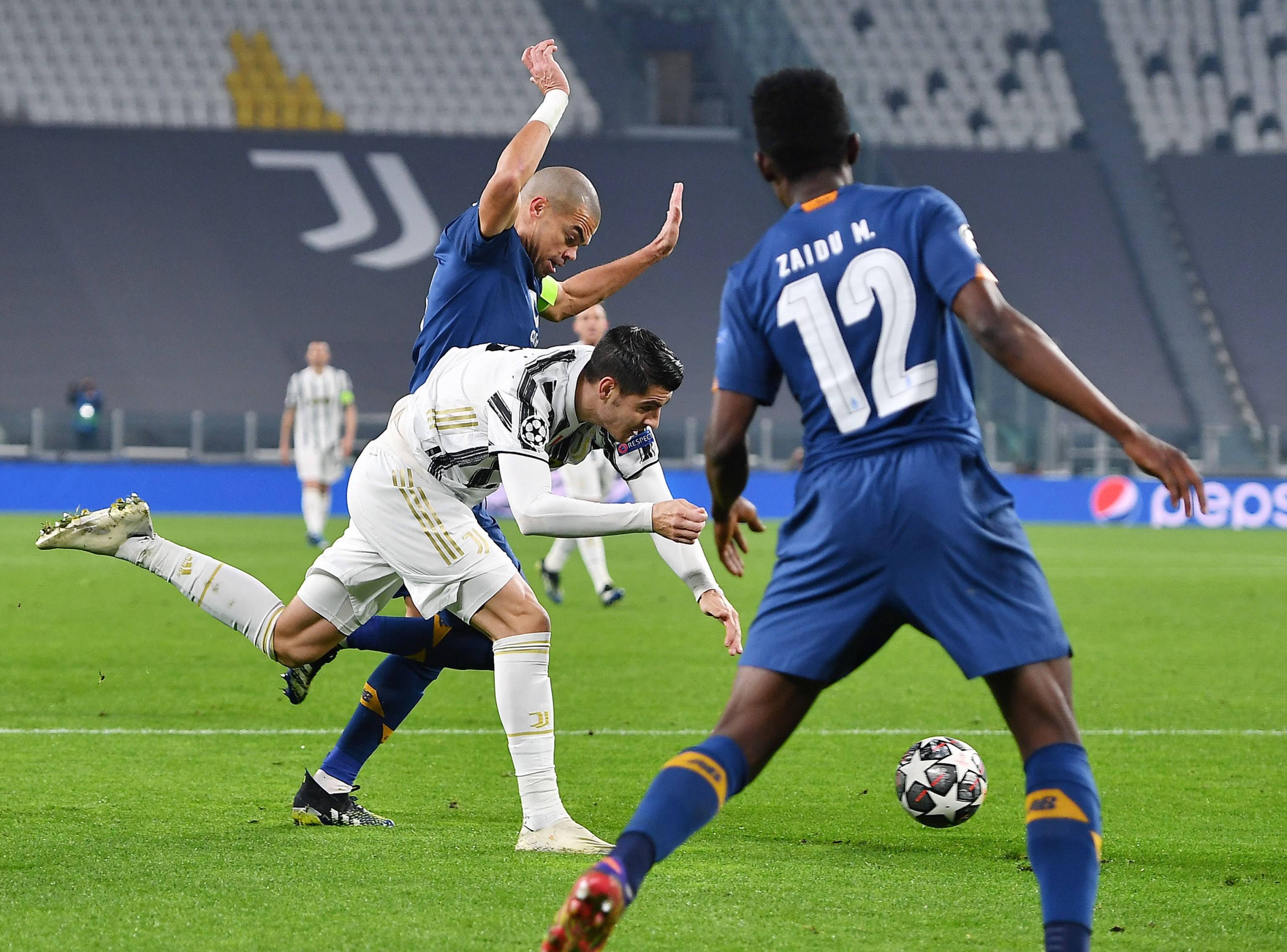 爱游戏官网app-关于尤文图斯-战平波尔图,C罗传射建功的信息