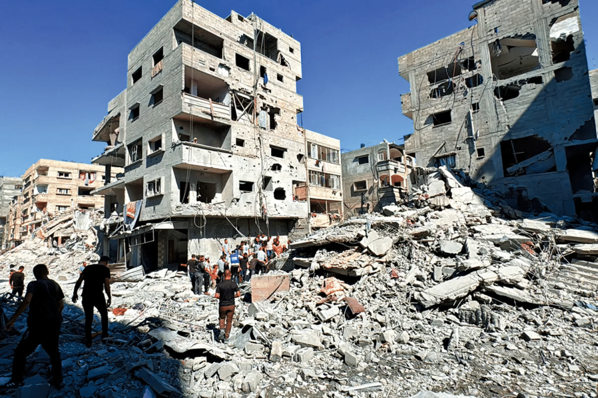 塞维利亚遭遇困境,遭遇连续三场失利的简单介绍