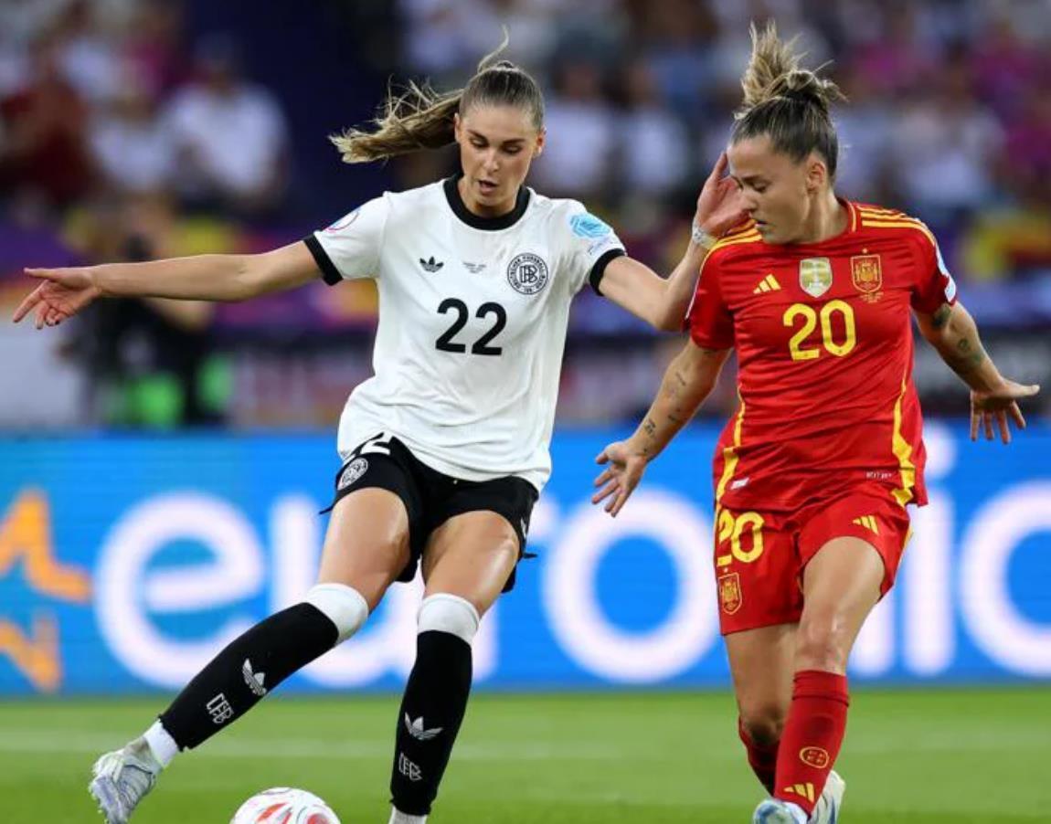 爱游戏官方登录入口-哥伦比亚女足队再次挺进国际赛事的决赛