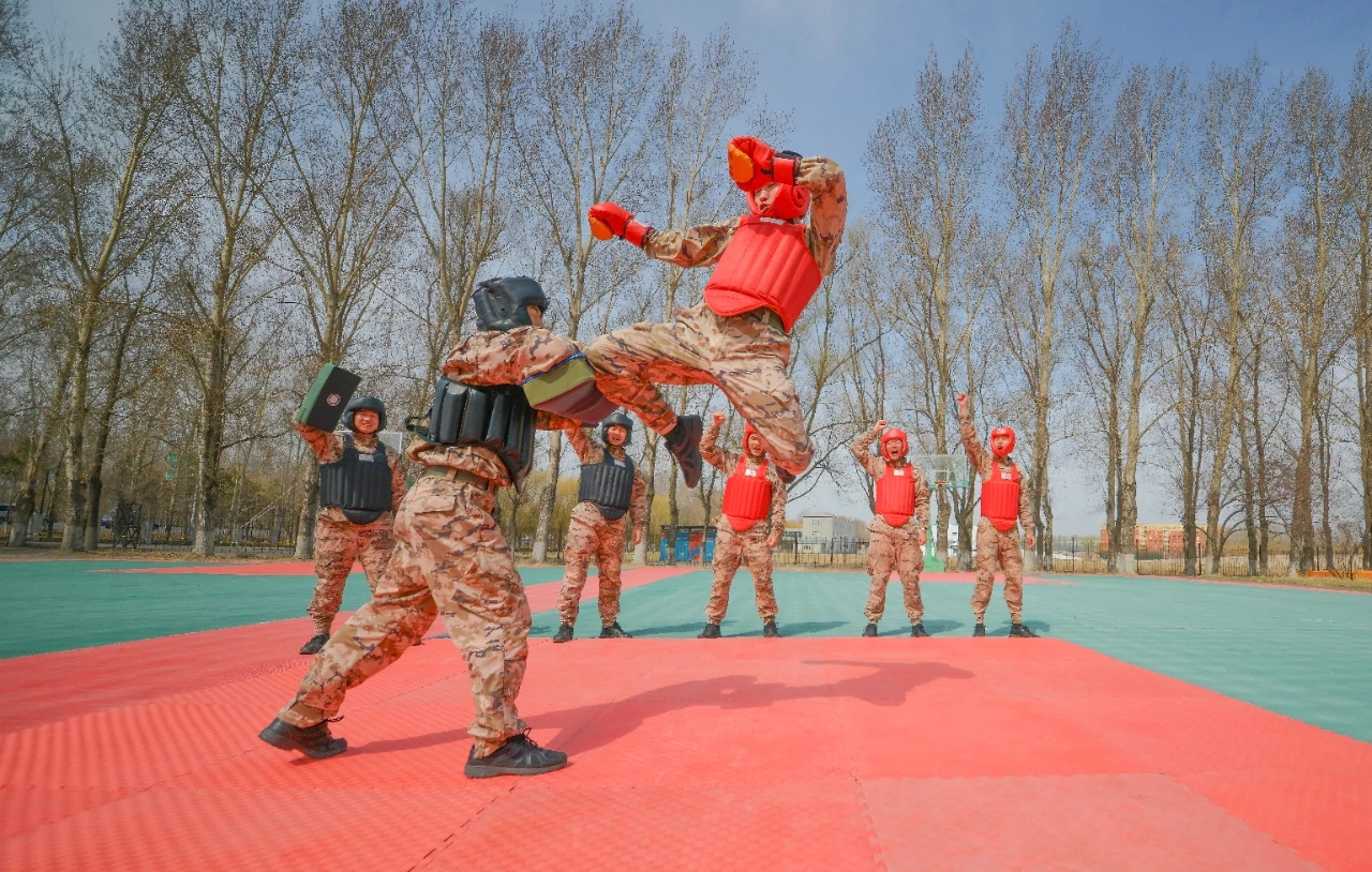 爱游戏官网登录网址-关于球队备战关键比赛,战术布置全面,迎接挑战的信息
